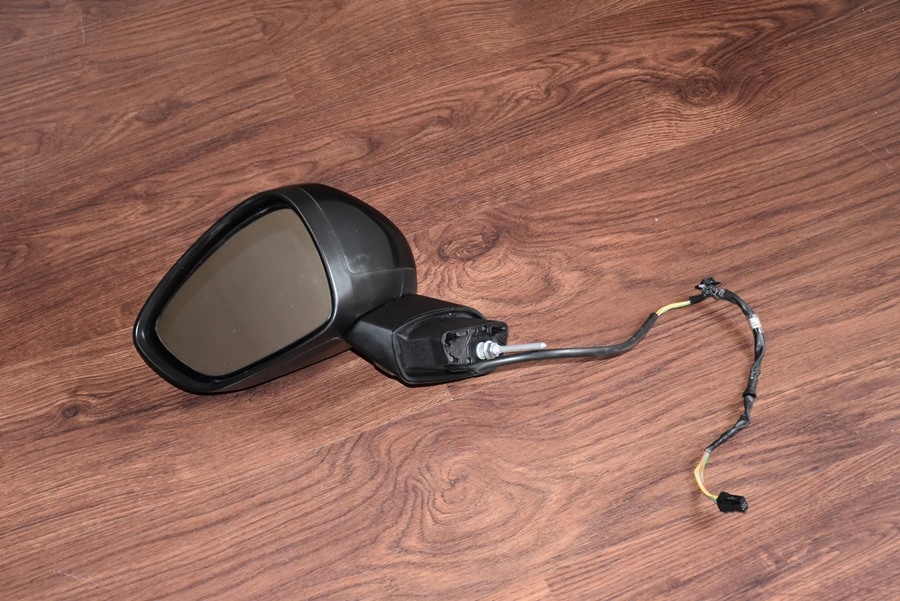 фото №1, Дзеркало ліва 5pin citroen c3 ii ds3 lift r2015 eu