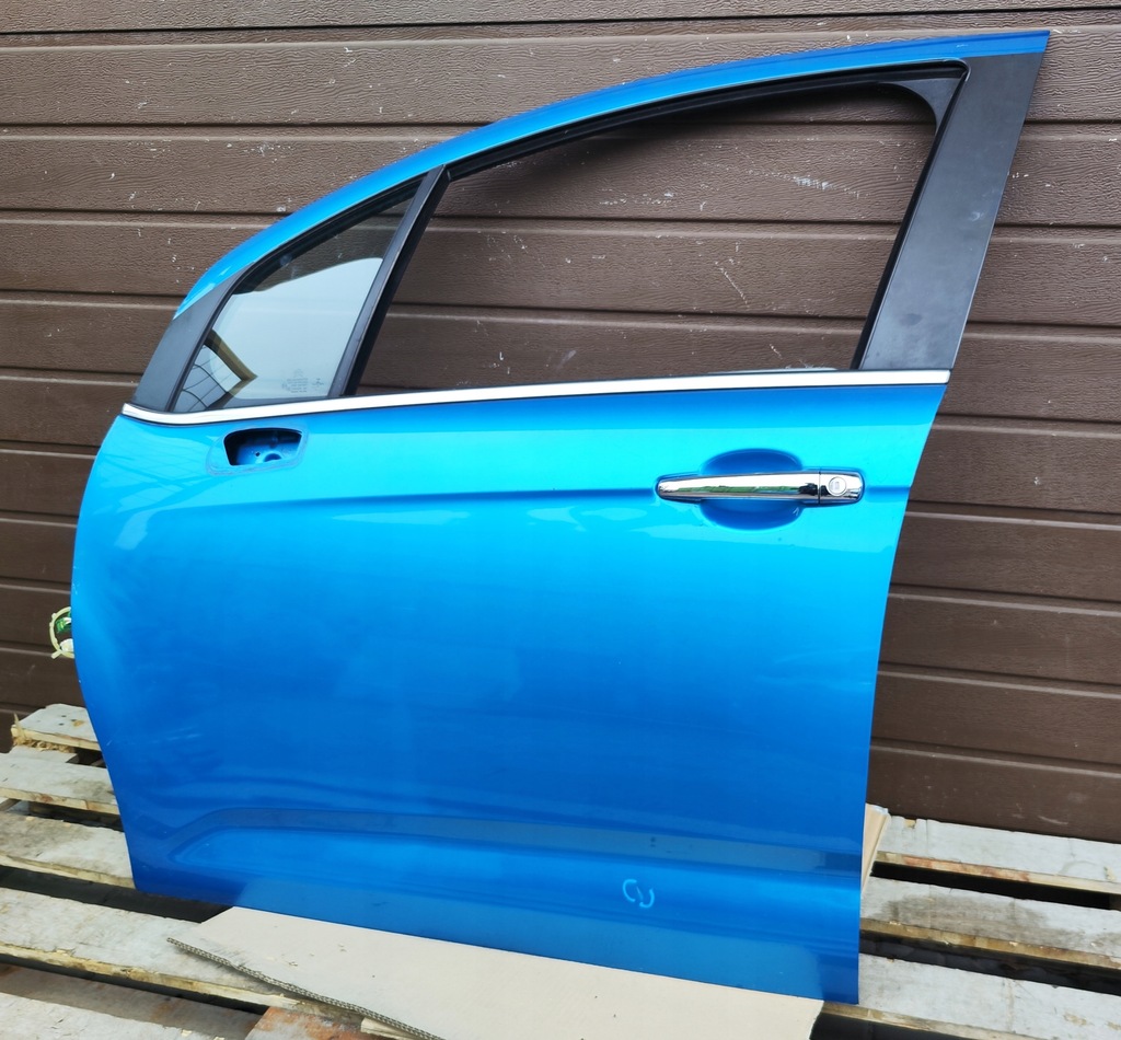 фото №1, Дверь левая перед передние citroen c3 ii 2015 kgw