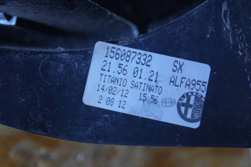 фото №14, Alfa romeo mito лампа левый задняя c1708