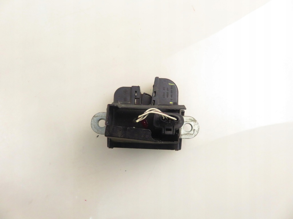фото №7, Замок крышки vw golf plus 5m1, 521 5m0827505b 3c9827645a