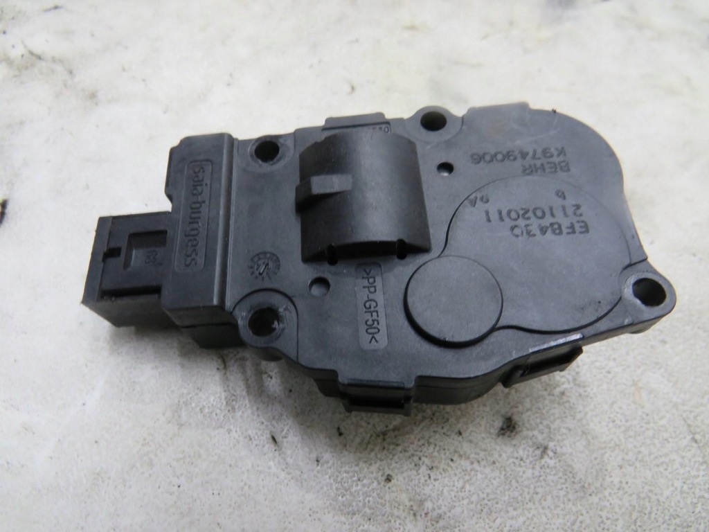 фото №10, Моторчик обігрівача mercedes w204