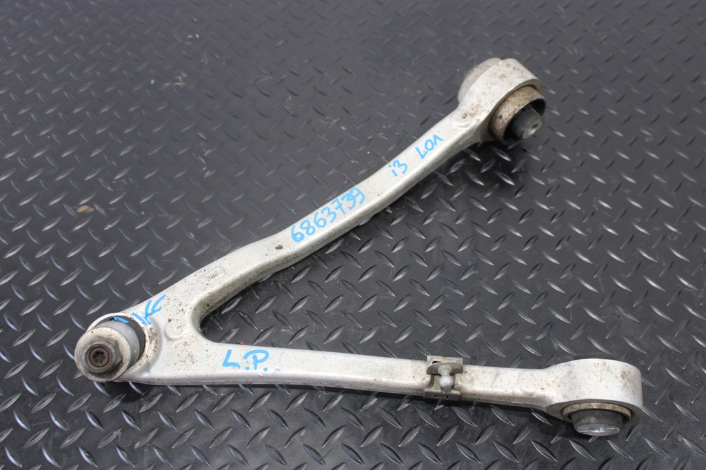 фото №1, Рычаг левый перед bmw i3 l01 6863739