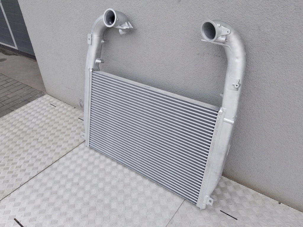 фото №3, Радиатор интеркулер scania r xpi новый сердцевина