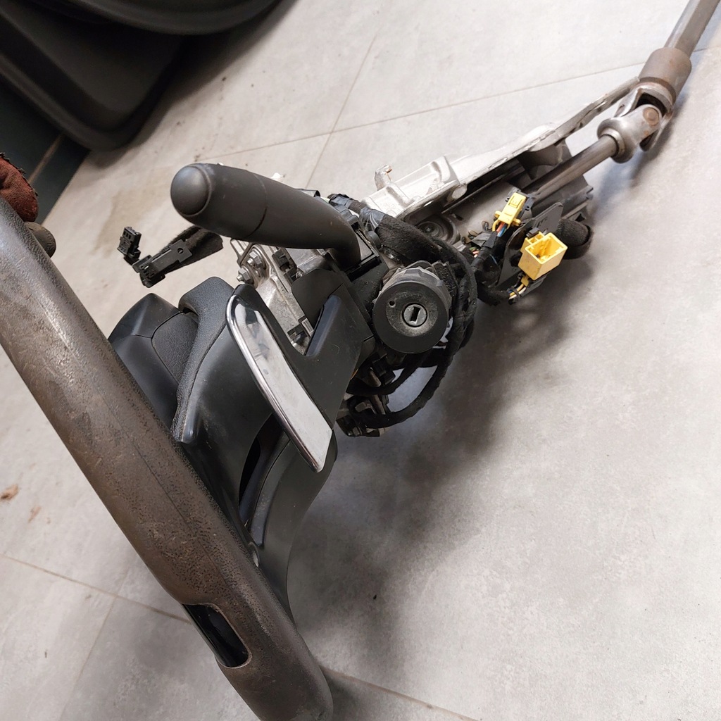 фото №15, Citroen c4 picasso колонка керма повітропровід