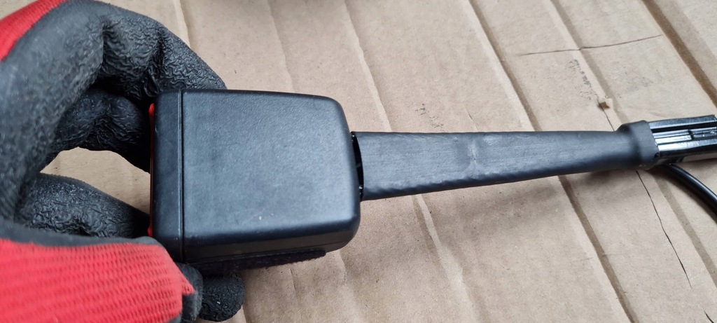 фото №7, A6 c8 4k клипса поперечина безопасности перед 4k8857755h a7 4k