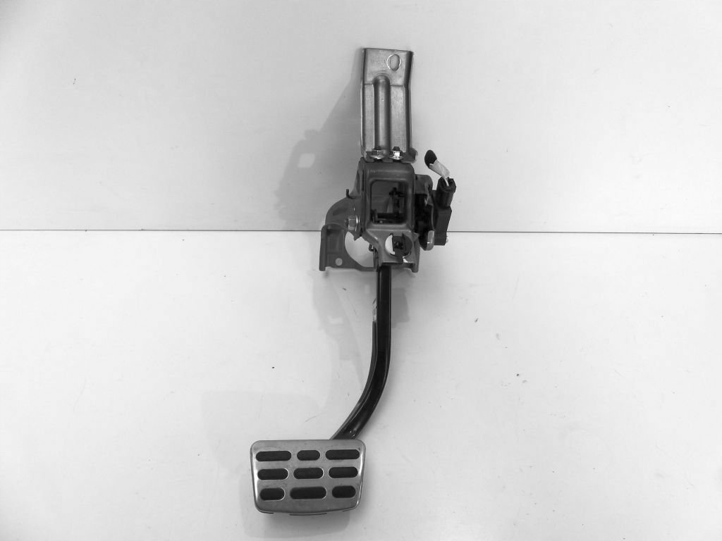 фото №1, Hyundai ioniq 2018 1.6h автоматична коробка передач педаль гальма