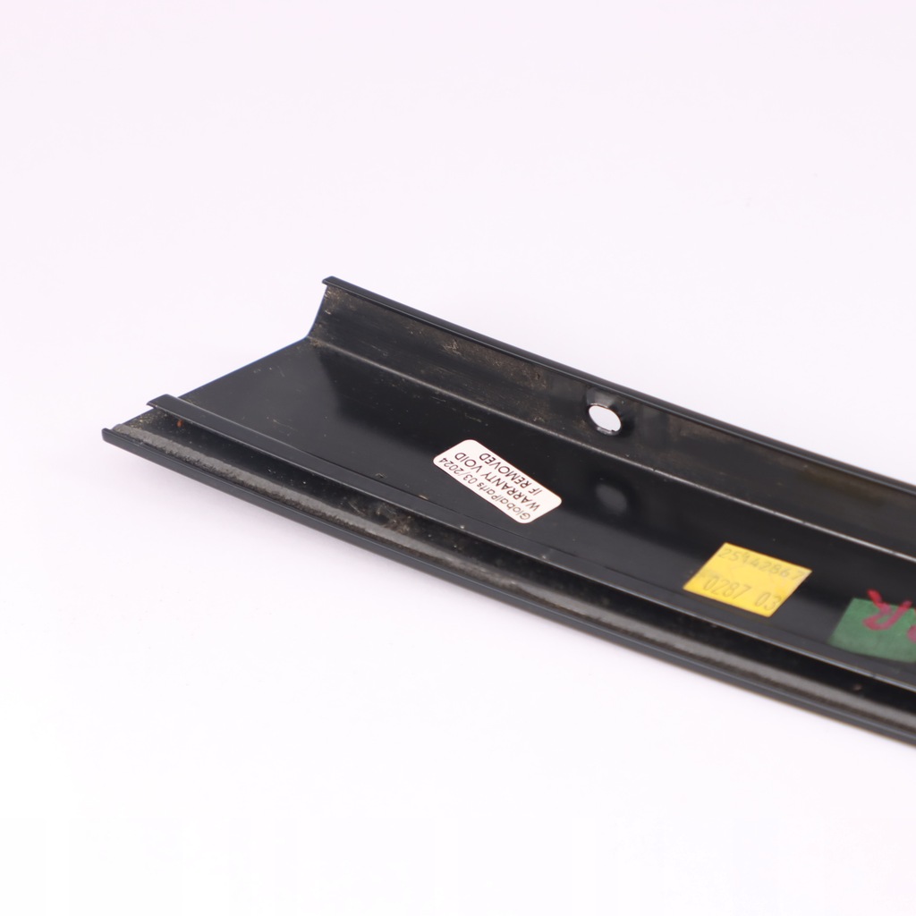 фото №11, Mercedes w251 защита молдинг стекло правый задняя a2516700287