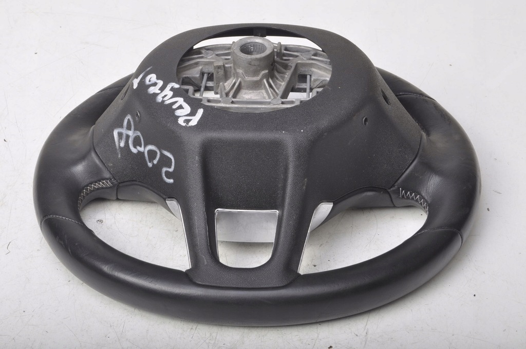 фото №8, Peugeot 2008 воздуховод кожаный