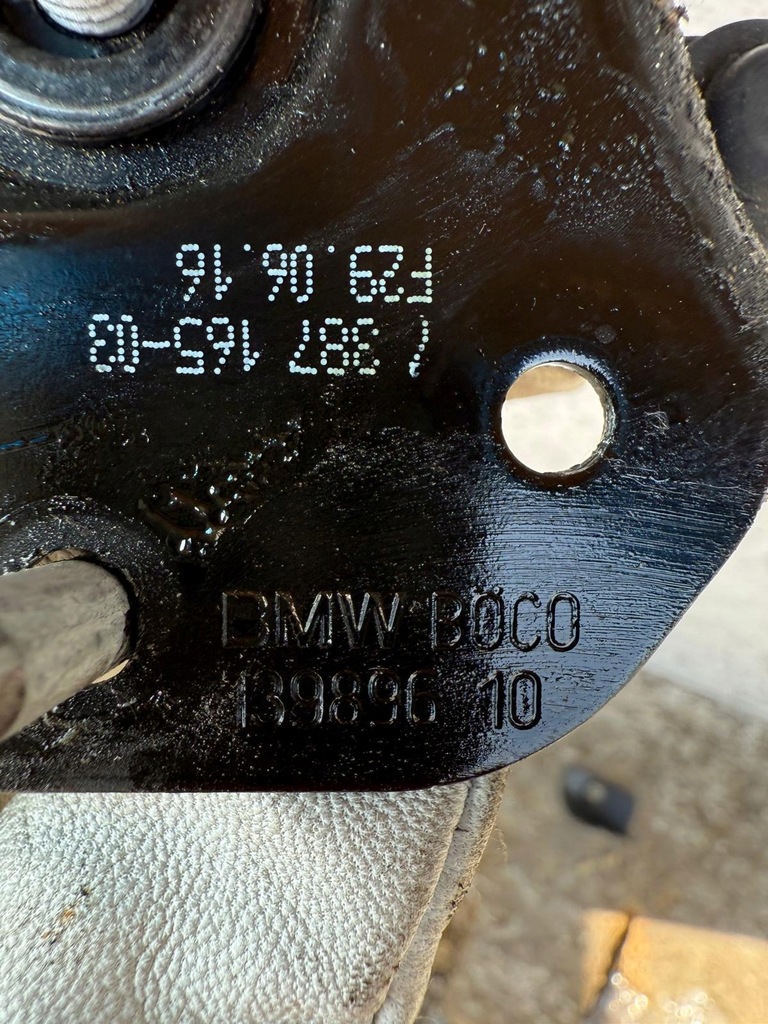 фото №6, Bmw f46 ar7348856 7376978 патрон капот правий замки капот патрони