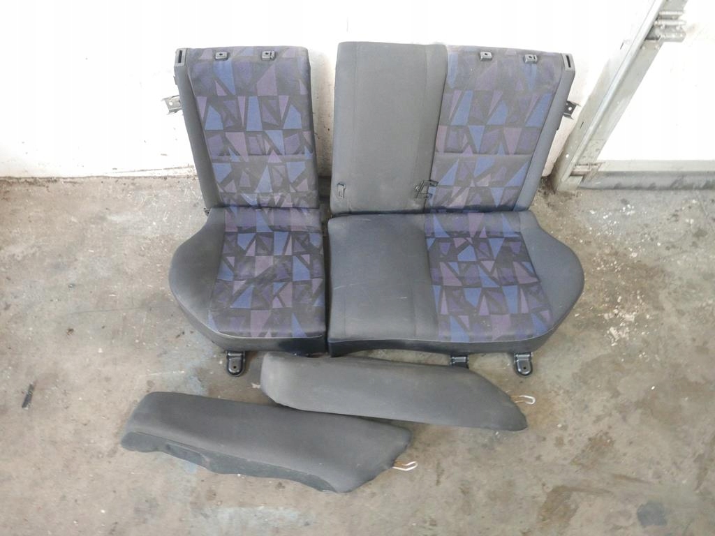 фото №7, Заднее сиденье задняя задняя mitsubishi carisma i hb 5d 95-99