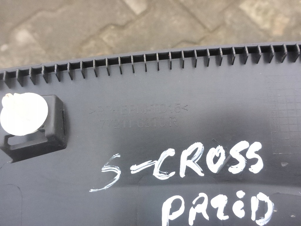 фото №12, Suzuki s-cross 21- молдинг крыла левая перед оригинал