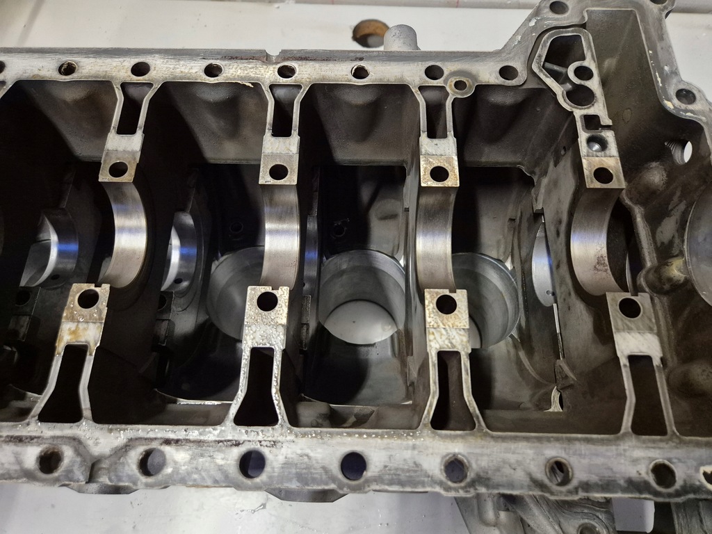 фото №9, Блок двигуна 3.0 3.0i n52 n52b30a bmw e60 e90 e65 e85 e86 e64 e63