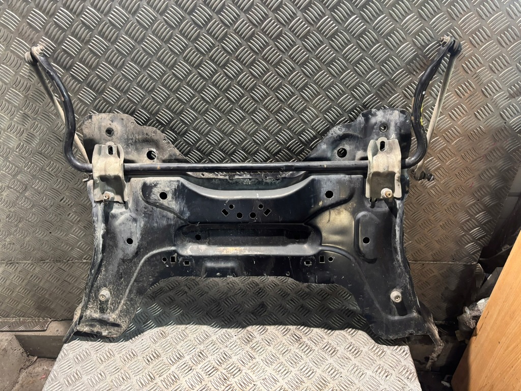 фото №1, Подрамник балка перед подрамник partner berlingo ii iii 08-