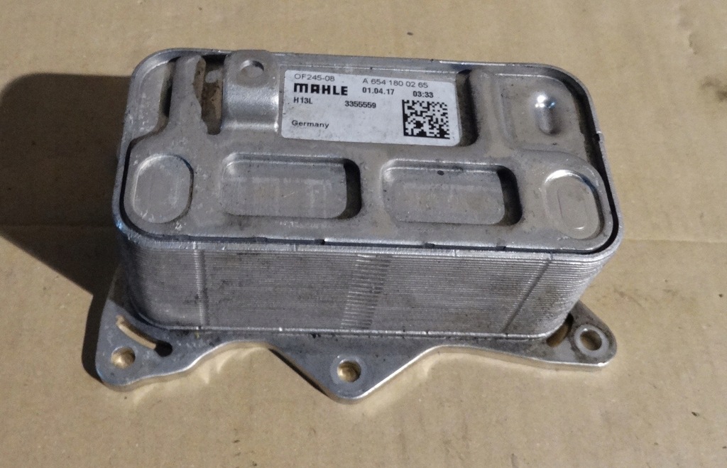 фото №1, Mercedes-benz оригінальний номер a6541800265 радіатор оливи
