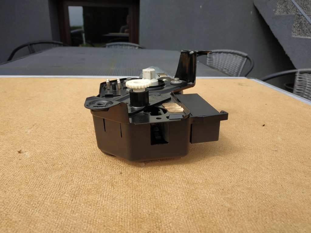 Моторчик люк mercedes 124 w124 sedan Зі Шроту