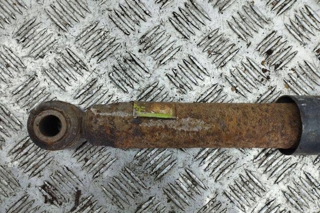 фото №10, Амортизатор задній лівий mazda cx-5 ke, gh kd4528700 2.2l дизель 129kw 2012