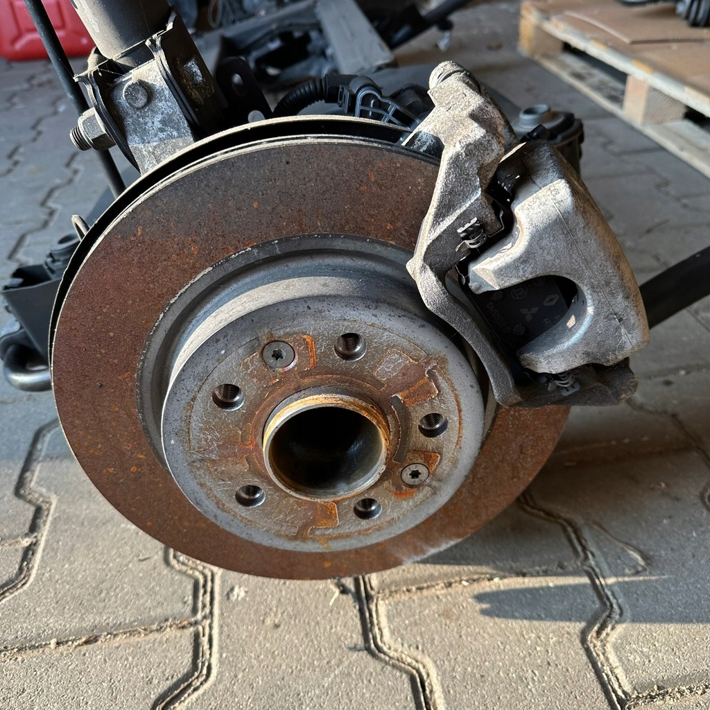 фото №9, Renault megane v e-tech ліва поворотний кулак амортизатор задня ступиця 543206va0a