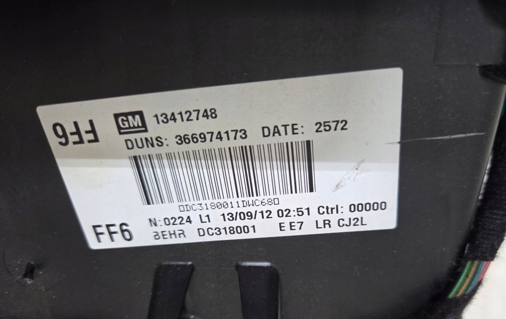 Opel astra j iv рестайлінг  обігрівач повітродувка європа 13412748 Доставка