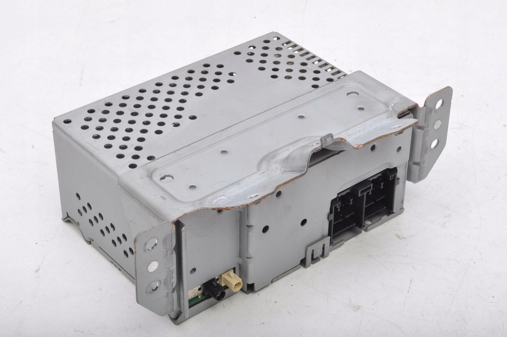 фото №1, Ford puma mk2 радио навигация h1bt-18k810-vnm