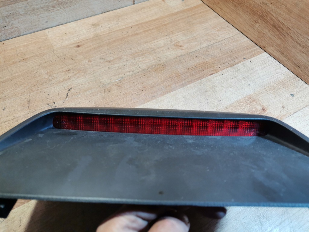 фото №1, Лампа третій світло стоп ghk1-51580 mazda 6 iii gj sedan