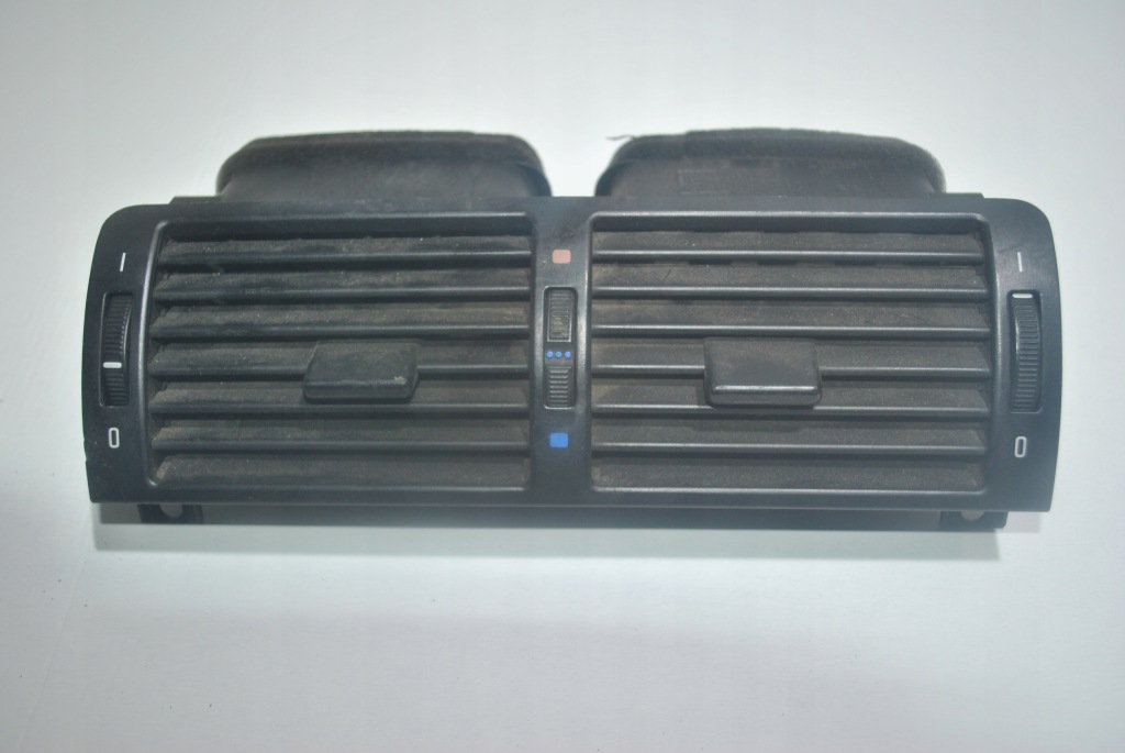 фото №1, Решітка обдув середня bmw e46 8361895