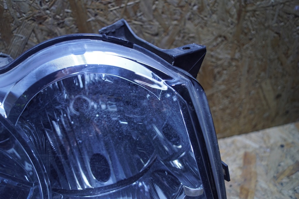 фото №6, Jeep cherokee wk лампа правая перед ксенон uk