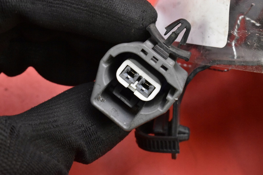 фото №7, Насос вакуум вакуум n243-437h0a mazda mx5 mx-5 4 iv nd 2.0 skyactiv 160 km