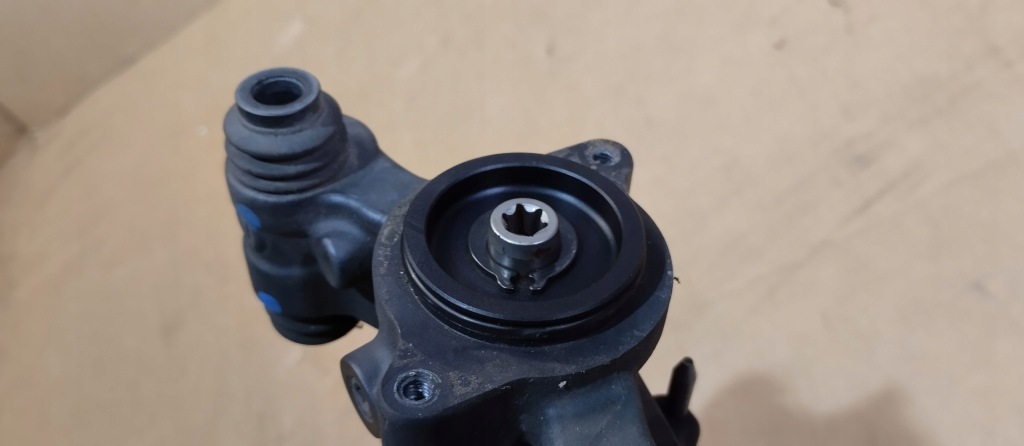 фото №16, Суппорт тормозной ручного задний левый задняя chevrolet corvette c8 z51 13541711