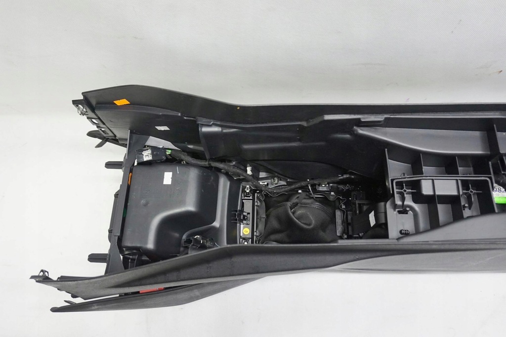 фото №10, Туннель средний подлокотник citroen c4 iii