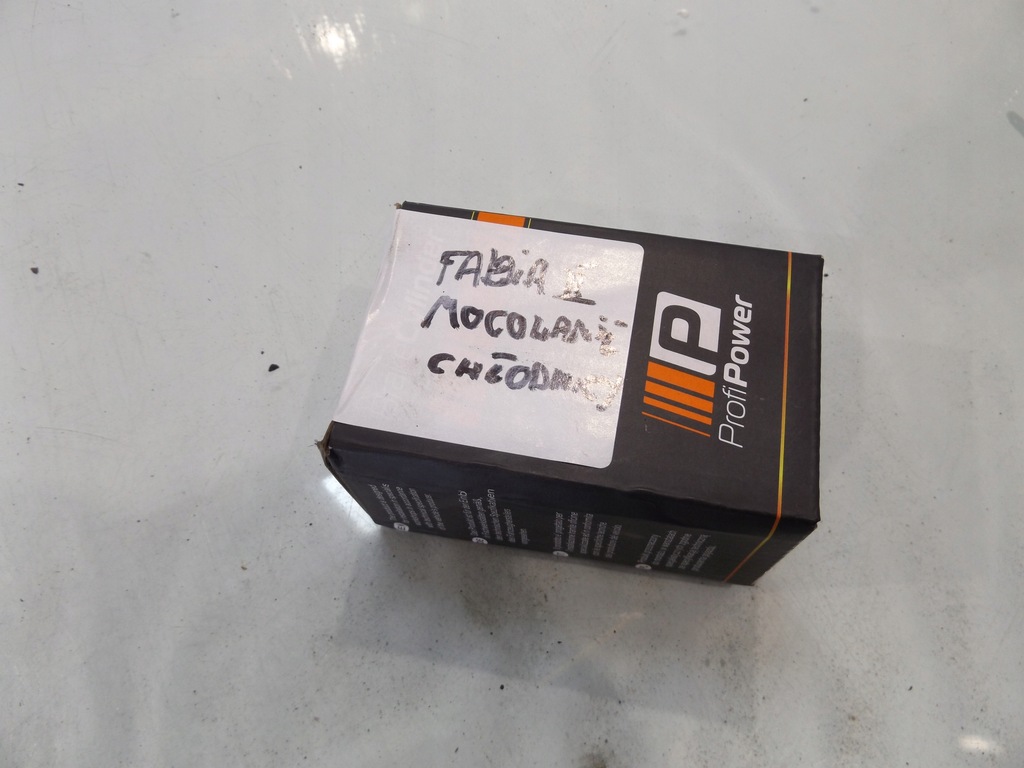 фото №7, Fabia ii 1,4tdi резиновый элемент кронштейн радиатора