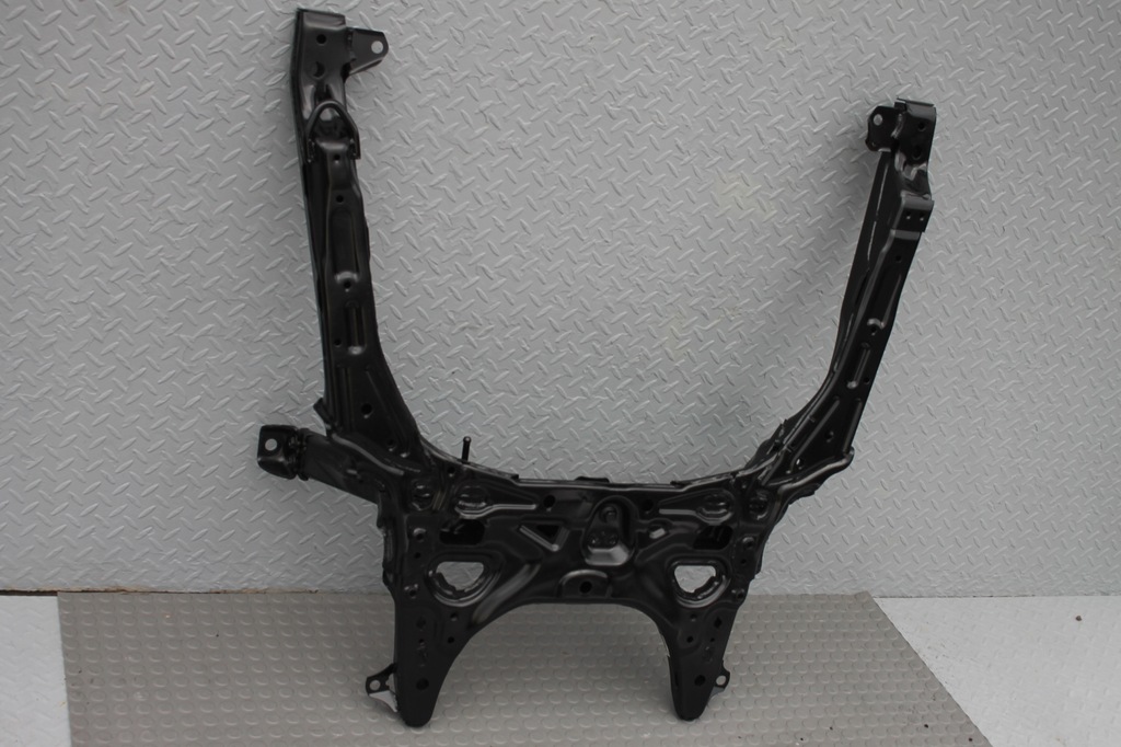 фото №14, Підрамник поперечина підрамник перед honda civic x 17-21