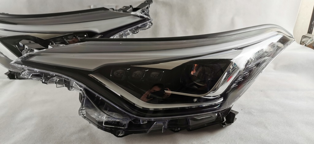 фото №2, Toyota chr ch-r lift full led левый правый фара