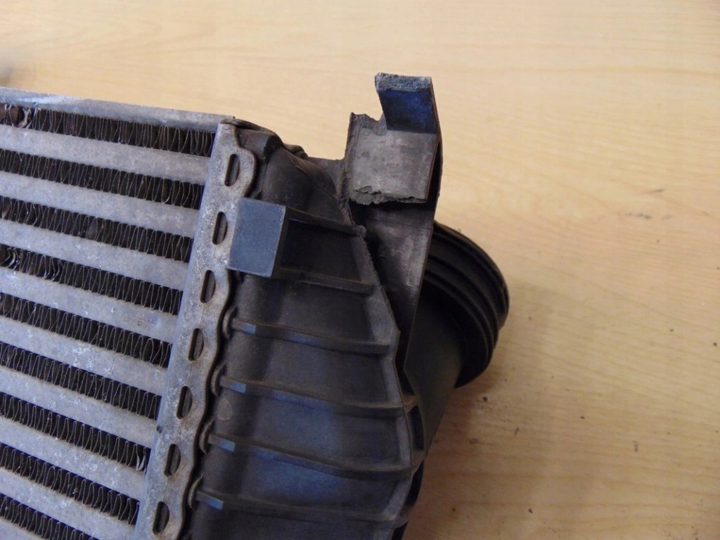 фото №6, Радиатор интеркулер audi q7 4.2 tdi