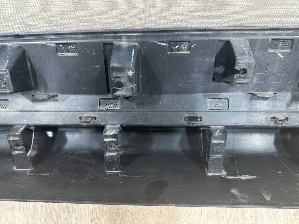 фото №12, Ford edge mk2 st-line молдинг двері перед права ft4b-r20306-ddw 2015-22