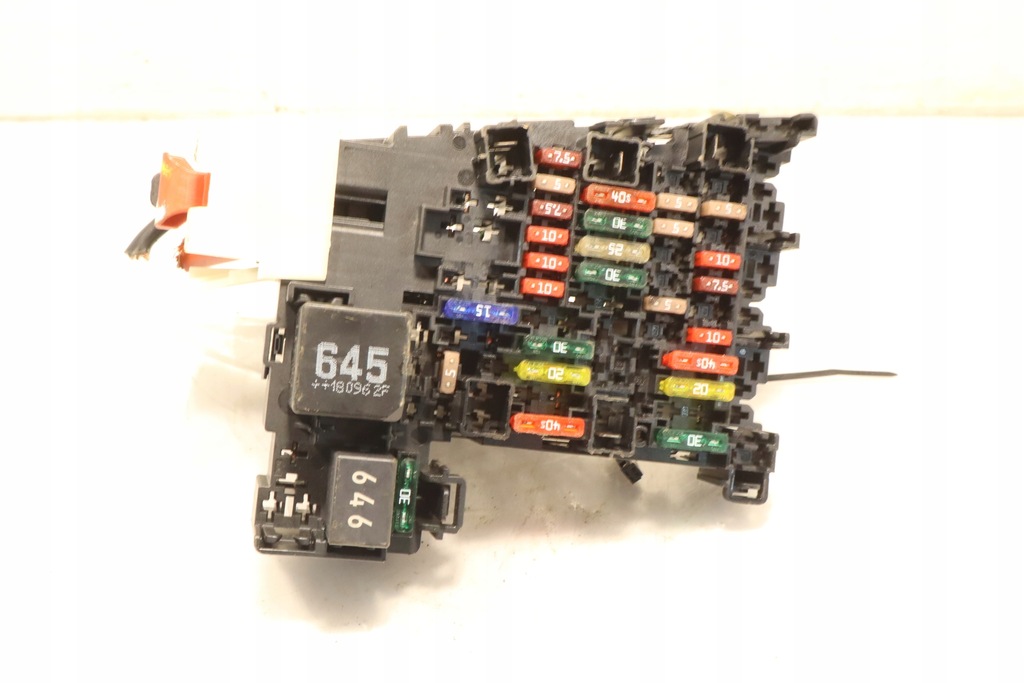 фото №1, Коробка предохранителей 2 skoda octavia iii lift