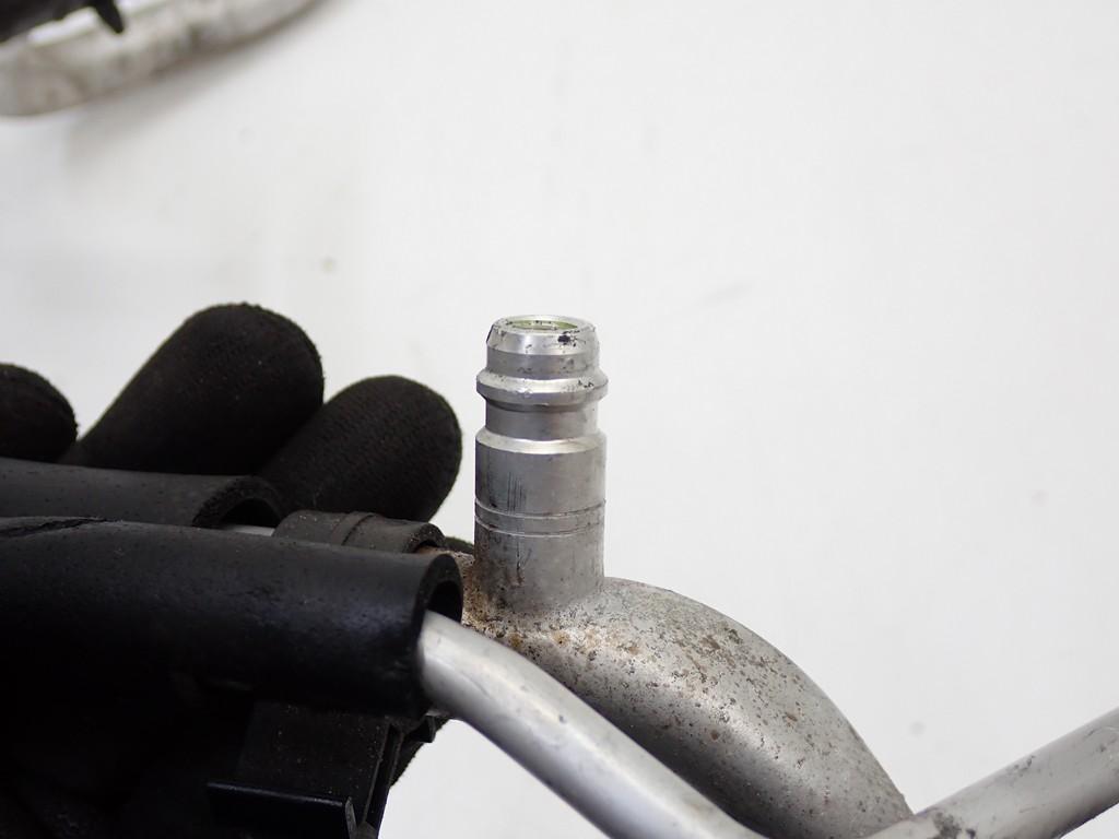 Пабтрубок  шланг трубка кондиционера 95422880 opel mokka 1 a 1.6 cdti lvl 15r Киев