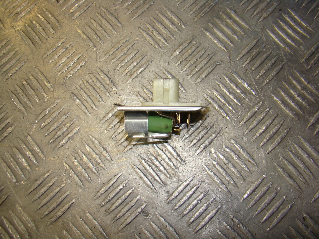 фото №3, Резистор резистор вентилятор vw golf ii