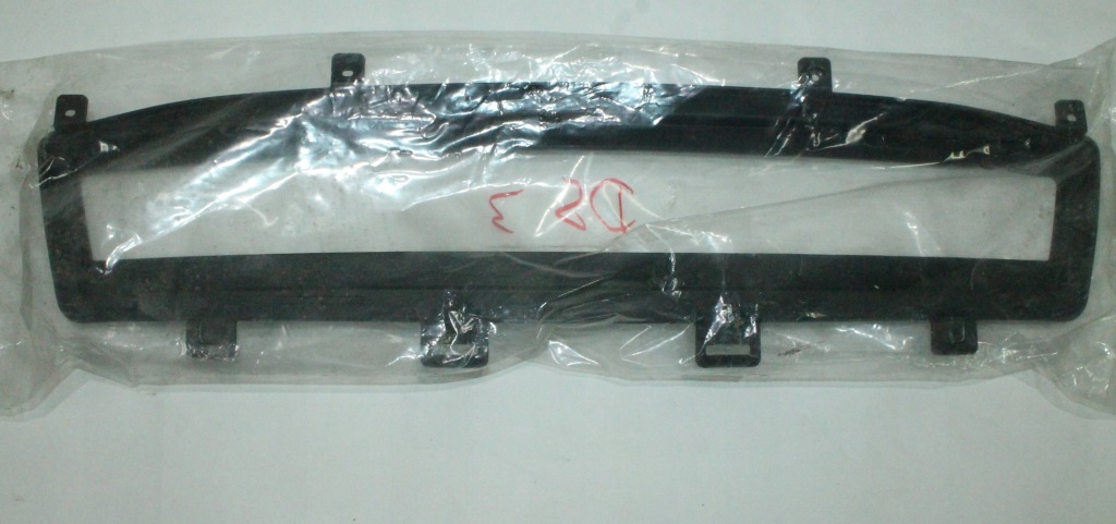 фото №1, Citroen ds3 решётка впуск бампер перед 9673250077