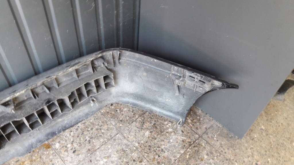 фото №12, 7700818723 бампер задняя renault laguna i