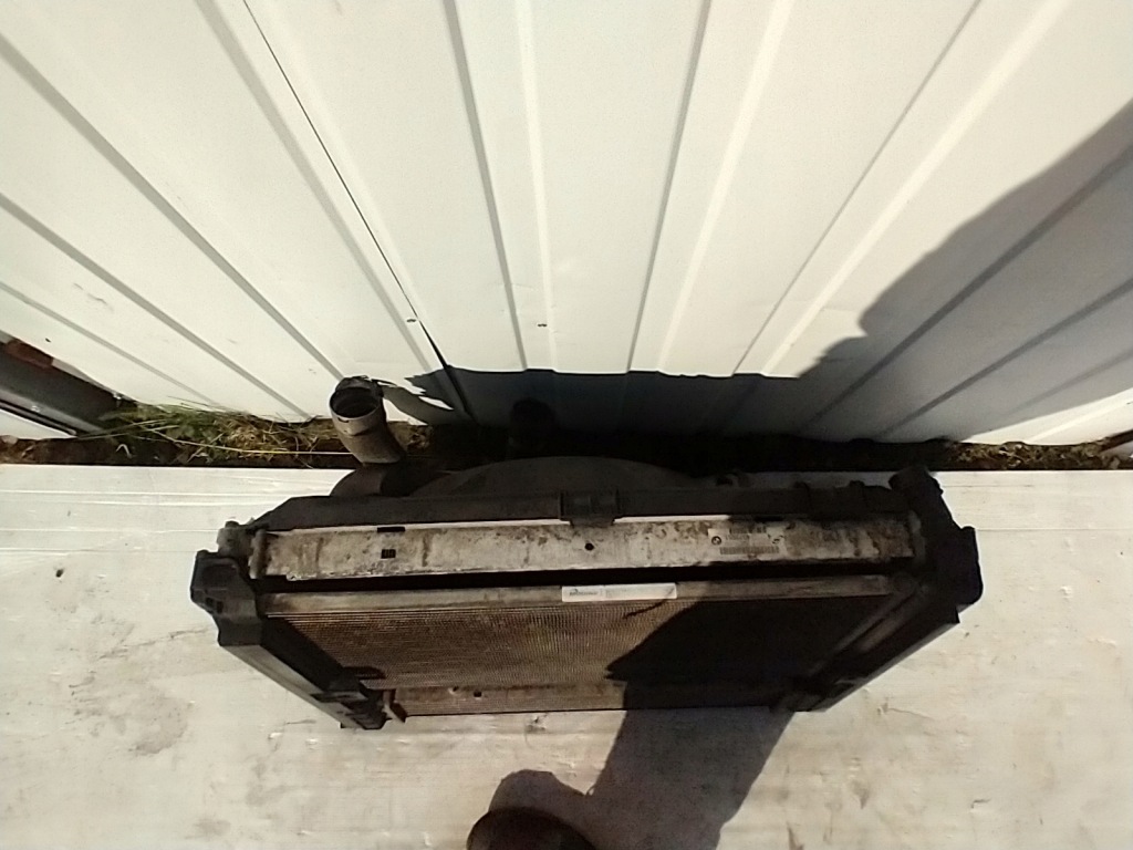 Bmw 3 e90 e91 2.0d радиатор комплект вентилятор радиатора 7561711 9229021 Цена