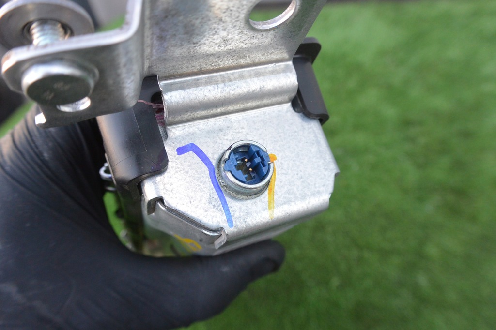 фото №9, Подушка подушка безпеки колінна права bmw 3-seria f30 f31 usa