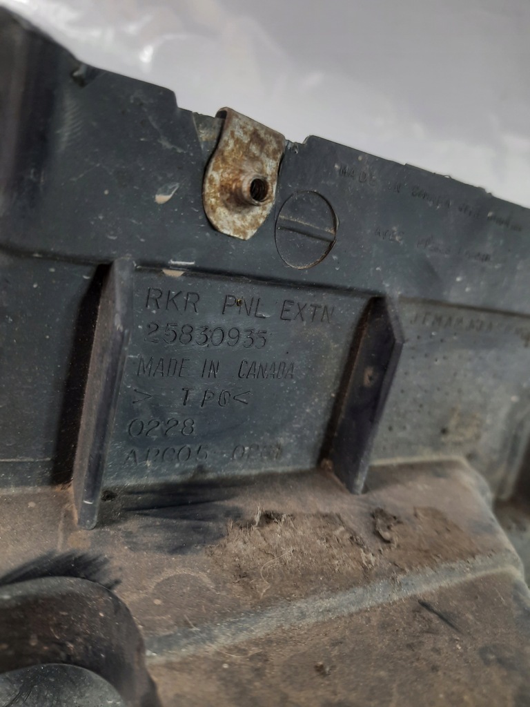 фото №10, Gmc acadia 12-16 брызговик левый правый задняя 25830934 usa