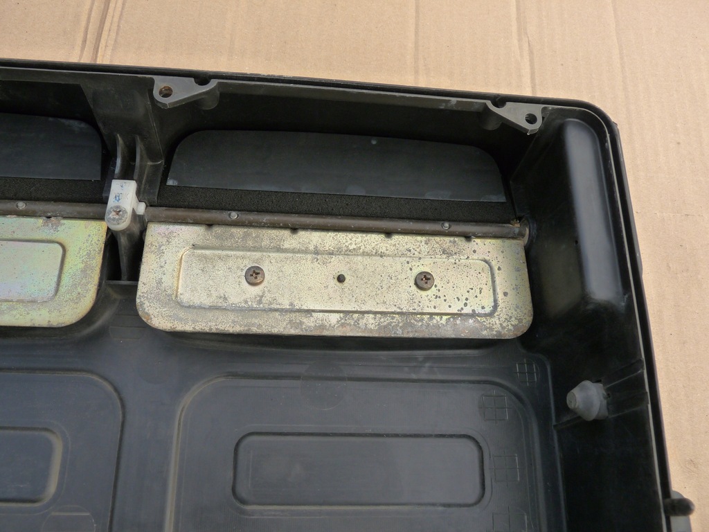 фото №8, Audi a8 d2 корпус обігрівача кришка 4d1820003c europa