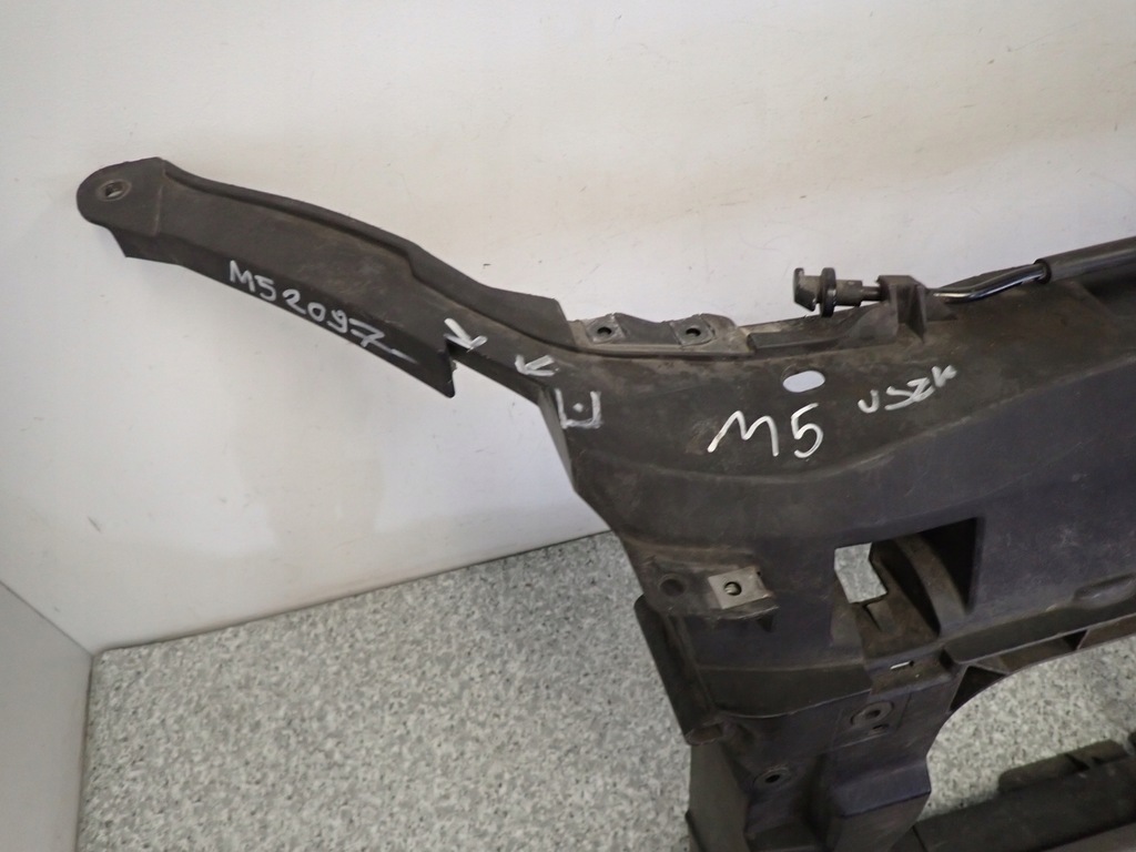 фото №4, Mazda 5 mazda5 05-10 pas передний усилитель