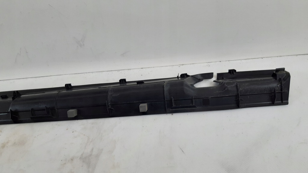 фото №10, Toyota land cruiser 150 молдинг бампера задня 52179-60050