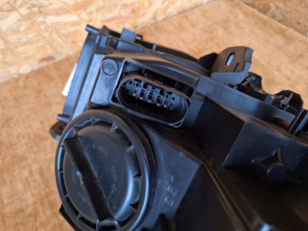 фото №11, Mercedes a klasa w176 лампа левая bi ксенон некорректируемый a1768201161