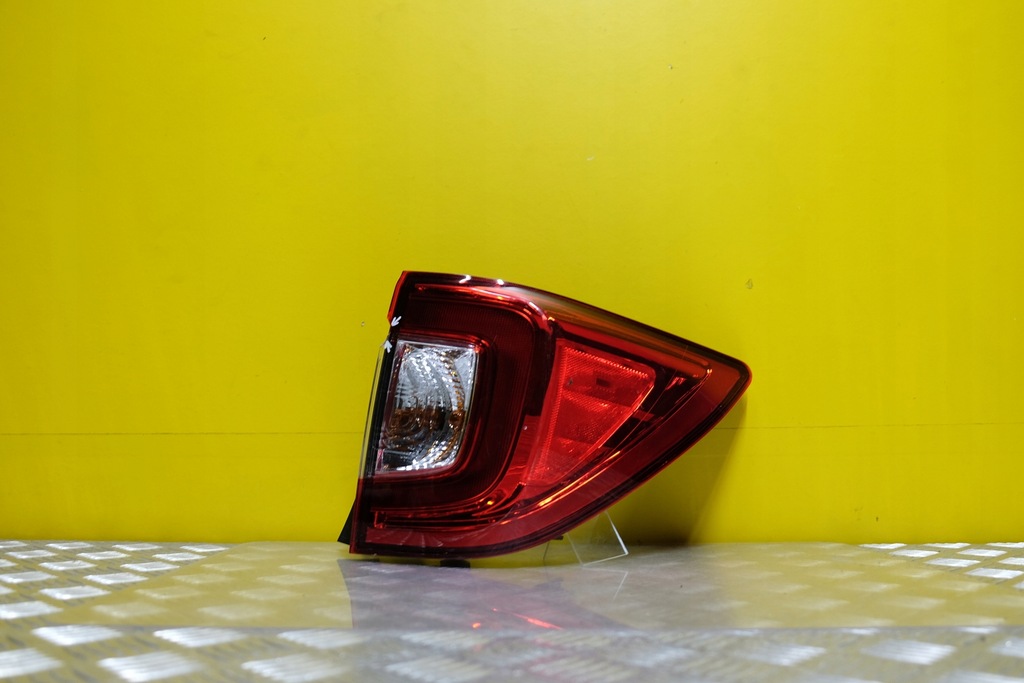 фото №1, Honda pilot 2019-2022 лампа задняя правая led usa