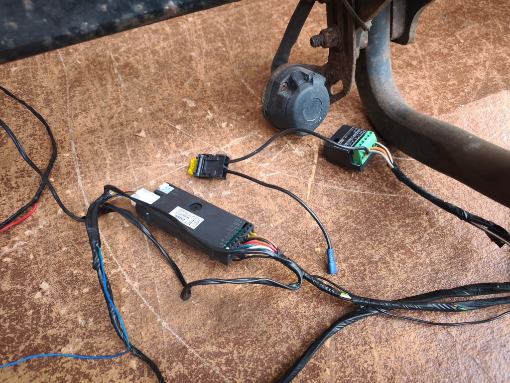 фото №7, Ford kuga mk2 2.0 tdci hak буксировочный модуль