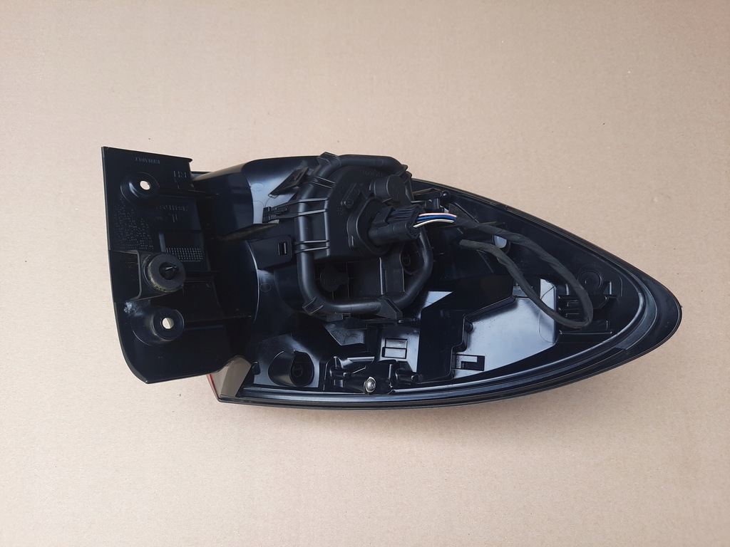 фото №10, Лампа задняя задняя renault captur i 1 lift