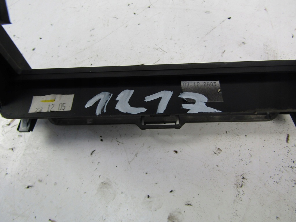 фото №2, Citroen c3 i рамка радіо навігації 05-09 5d ph2